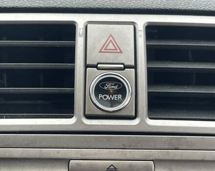 Серый Форд Си-Макс, объемом двигателя 1.56 л и пробегом 130 тыс. км за 5450 $, фото 5 на Automoto.ua