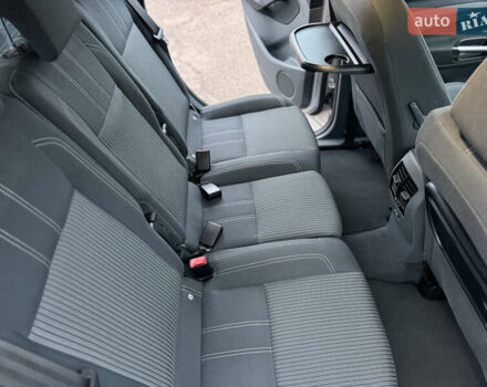 Серый Форд Си-Макс, объемом двигателя 1.6 л и пробегом 234 тыс. км за 9300 $, фото 43 на Automoto.ua