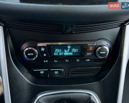 Серый Форд Си-Макс, объемом двигателя 1.6 л и пробегом 234 тыс. км за 9300 $, фото 77 на Automoto.ua