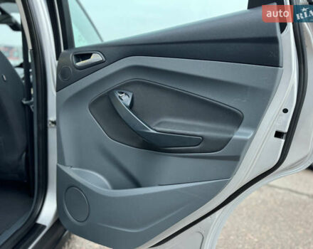 Серый Форд Си-Макс, объемом двигателя 1.6 л и пробегом 234 тыс. км за 9300 $, фото 48 на Automoto.ua