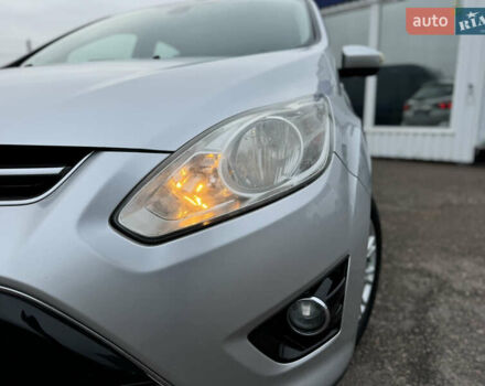 Серый Форд Си-Макс, объемом двигателя 1.6 л и пробегом 234 тыс. км за 9300 $, фото 19 на Automoto.ua