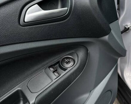 Серый Форд Си-Макс, объемом двигателя 1.6 л и пробегом 218 тыс. км за 7900 $, фото 43 на Automoto.ua