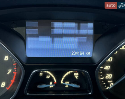 Серый Форд Си-Макс, объемом двигателя 1.6 л и пробегом 234 тыс. км за 9300 $, фото 85 на Automoto.ua