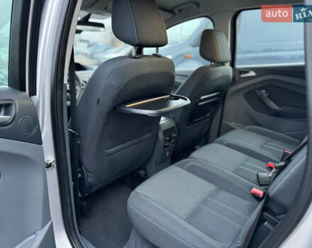 Серый Форд Си-Макс, объемом двигателя 1.6 л и пробегом 234 тыс. км за 9300 $, фото 37 на Automoto.ua