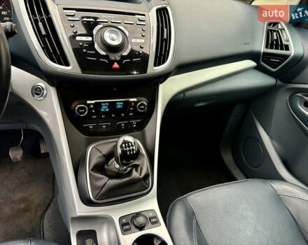 Серый Форд Си-Макс, объемом двигателя 1.6 л и пробегом 173 тыс. км за 6999 $, фото 19 на Automoto.ua