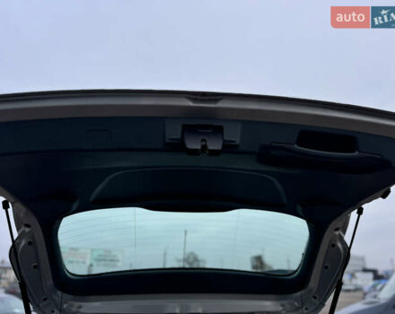 Серый Форд Си-Макс, объемом двигателя 1.6 л и пробегом 234 тыс. км за 9300 $, фото 34 на Automoto.ua