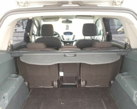 Серый Форд Си-Макс, объемом двигателя 2 л и пробегом 235 тыс. км за 8250 $, фото 4 на Automoto.ua