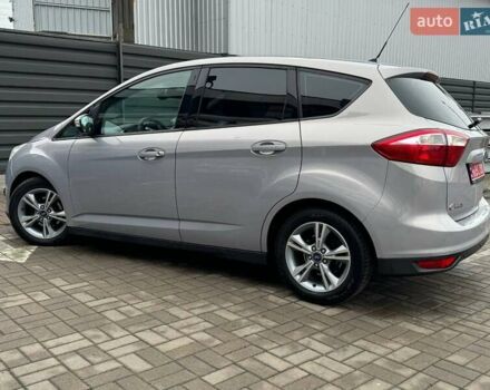 Серый Форд Си-Макс, объемом двигателя 1.6 л и пробегом 218 тыс. км за 7900 $, фото 4 на Automoto.ua
