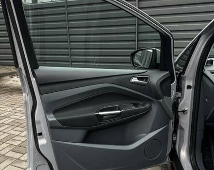 Серый Форд Си-Макс, объемом двигателя 1.6 л и пробегом 218 тыс. км за 7900 $, фото 46 на Automoto.ua