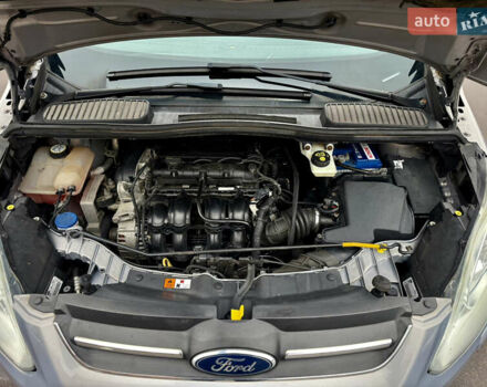 Серый Форд Си-Макс, объемом двигателя 1.6 л и пробегом 218 тыс. км за 6999 $, фото 27 на Automoto.ua