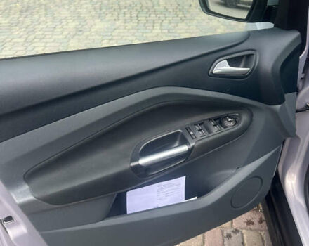 Сірий Форд Сі-Макс, об'ємом двигуна 1.56 л та пробігом 230 тис. км за 7333 $, фото 10 на Automoto.ua