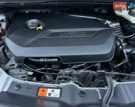 Серый Форд Си-Макс, объемом двигателя 1.6 л и пробегом 234 тыс. км за 9300 $, фото 95 на Automoto.ua