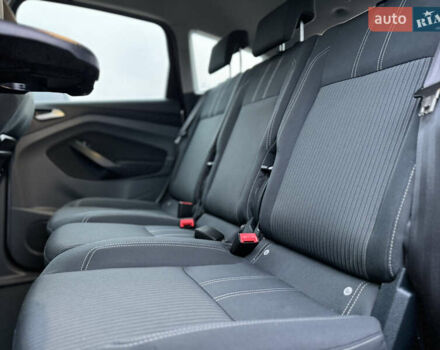 Серый Форд Си-Макс, объемом двигателя 1.6 л и пробегом 234 тыс. км за 9300 $, фото 41 на Automoto.ua