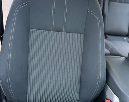 Серый Форд Си-Макс, объемом двигателя 1.6 л и пробегом 234 тыс. км за 9300 $, фото 60 на Automoto.ua