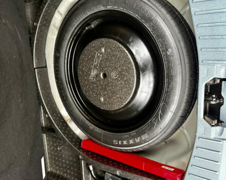 Серый Форд Си-Макс, объемом двигателя 1.6 л и пробегом 218 тыс. км за 6999 $, фото 26 на Automoto.ua