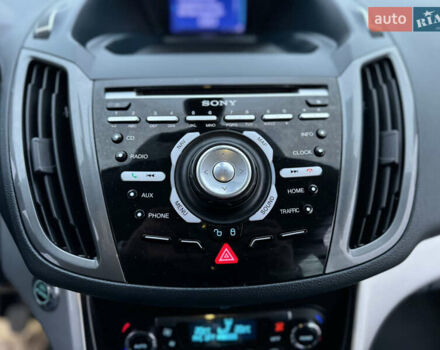 Серый Форд Си-Макс, объемом двигателя 1.6 л и пробегом 234 тыс. км за 9300 $, фото 78 на Automoto.ua