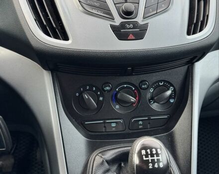 Сірий Форд Сі-Макс, об'ємом двигуна 1.6 л та пробігом 235 тис. км за 7900 $, фото 13 на Automoto.ua