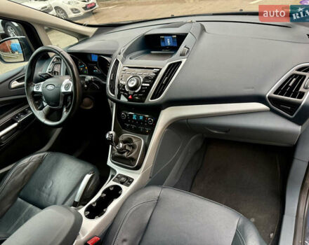 Серый Форд Си-Макс, объемом двигателя 1.6 л и пробегом 173 тыс. км за 6999 $, фото 28 на Automoto.ua