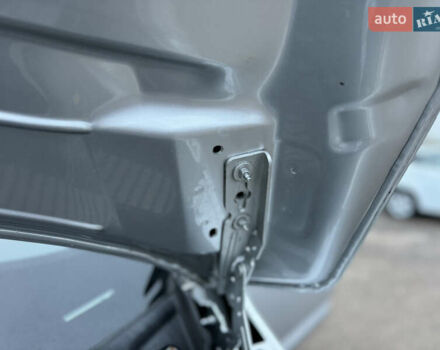 Серый Форд Си-Макс, объемом двигателя 1.6 л и пробегом 234 тыс. км за 9300 $, фото 101 на Automoto.ua