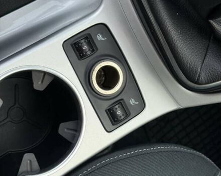 Серый Форд Си-Макс, объемом двигателя 1.6 л и пробегом 239 тыс. км за 8650 $, фото 44 на Automoto.ua