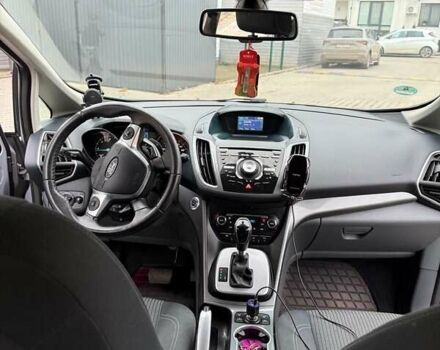 Сірий Форд Сі-Макс, об'ємом двигуна 2 л та пробігом 159 тис. км за 9800 $, фото 5 на Automoto.ua