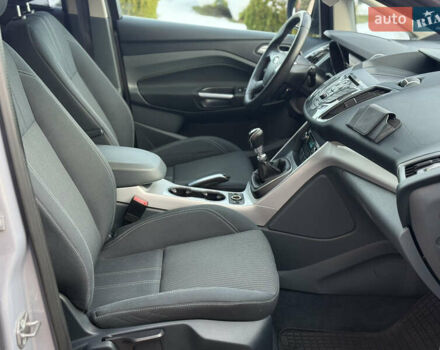 Серый Форд Си-Макс, объемом двигателя 1.6 л и пробегом 239 тыс. км за 8650 $, фото 58 на Automoto.ua