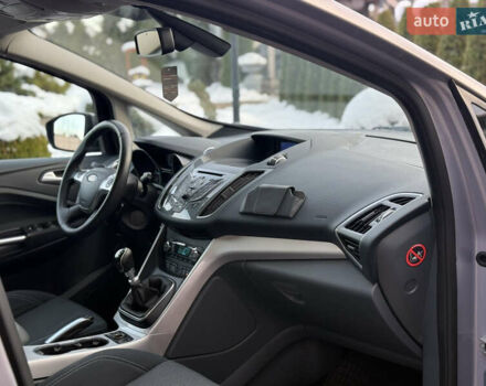 Серый Форд Си-Макс, объемом двигателя 1.6 л и пробегом 239 тыс. км за 8650 $, фото 53 на Automoto.ua