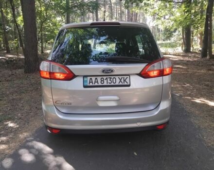 Серый Форд Си-Макс, объемом двигателя 1.6 л и пробегом 185 тыс. км за 7999 $, фото 5 на Automoto.ua