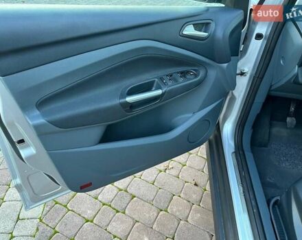 Серый Форд Си-Макс, объемом двигателя 1.6 л и пробегом 207 тыс. км за 7600 $, фото 16 на Automoto.ua