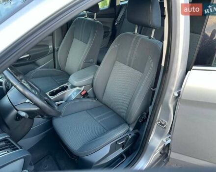 Серый Форд Си-Макс, объемом двигателя 1.6 л и пробегом 207 тыс. км за 7600 $, фото 13 на Automoto.ua