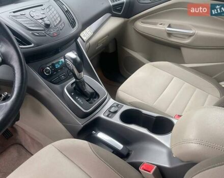 Серый Форд Си-Макс, объемом двигателя 2 л и пробегом 200 тыс. км за 12490 $, фото 22 на Automoto.ua
