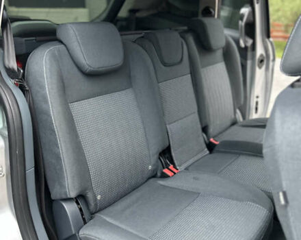 Сірий Форд Сі-Макс, об'ємом двигуна 1.6 л та пробігом 107 тис. км за 7350 $, фото 27 на Automoto.ua