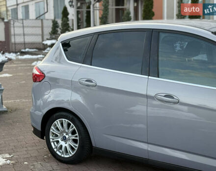 Серый Форд Си-Макс, объемом двигателя 1.6 л и пробегом 239 тыс. км за 8650 $, фото 11 на Automoto.ua