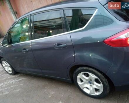 Серый Форд Си-Макс, объемом двигателя 1.6 л и пробегом 297 тыс. км за 8350 $, фото 4 на Automoto.ua