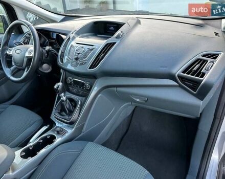 Серый Форд Си-Макс, объемом двигателя 1.6 л и пробегом 207 тыс. км за 7600 $, фото 30 на Automoto.ua