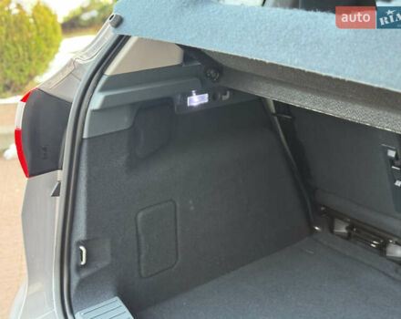 Серый Форд Си-Макс, объемом двигателя 1.6 л и пробегом 239 тыс. км за 8650 $, фото 77 на Automoto.ua