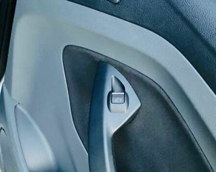 Сірий Форд Сі-Макс, об'ємом двигуна 1.56 л та пробігом 170 тис. км за 10500 $, фото 24 на Automoto.ua