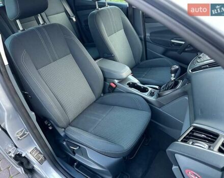 Серый Форд Си-Макс, объемом двигателя 1.6 л и пробегом 207 тыс. км за 7600 $, фото 31 на Automoto.ua