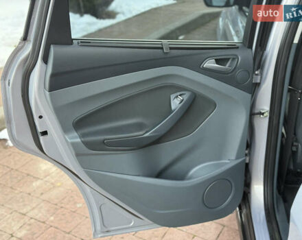 Серый Форд Си-Макс, объемом двигателя 1.6 л и пробегом 239 тыс. км за 8650 $, фото 51 на Automoto.ua