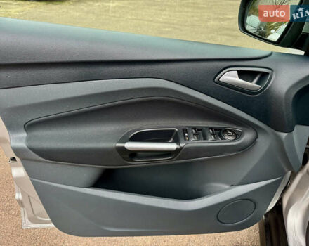 Сірий Форд Сі-Макс, об'ємом двигуна 1.6 л та пробігом 254 тис. км за 6999 $, фото 14 на Automoto.ua