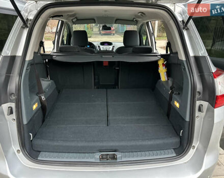 Сірий Форд Сі-Макс, об'ємом двигуна 1.6 л та пробігом 107 тис. км за 7350 $, фото 29 на Automoto.ua