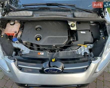 Серый Форд Си-Макс, объемом двигателя 1.6 л и пробегом 207 тыс. км за 7600 $, фото 32 на Automoto.ua