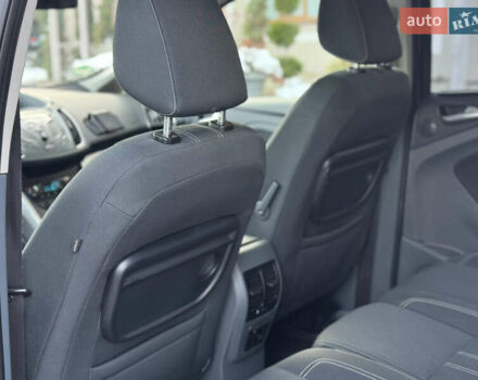 Серый Форд Си-Макс, объемом двигателя 1.6 л и пробегом 239 тыс. км за 8650 $, фото 48 на Automoto.ua