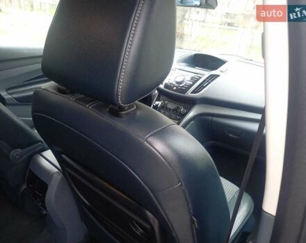 Серый Форд Си-Макс, объемом двигателя 2 л и пробегом 243 тыс. км за 10100 $, фото 12 на Automoto.ua