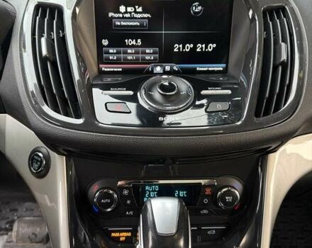 Сірий Форд Сі-Макс, об'ємом двигуна 2 л та пробігом 108 тис. км за 10000 $, фото 14 на Automoto.ua