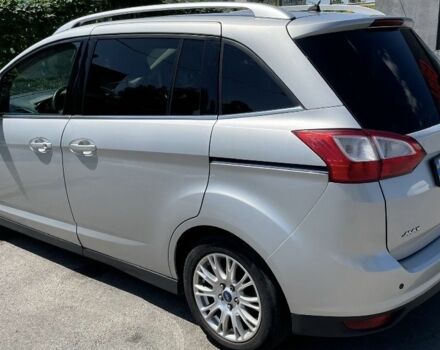 Серый Форд Си-Макс, объемом двигателя 2 л и пробегом 255 тыс. км за 7500 $, фото 2 на Automoto.ua