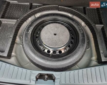 Серый Форд Си-Макс, объемом двигателя 1 л и пробегом 136 тыс. км за 6950 $, фото 12 на Automoto.ua