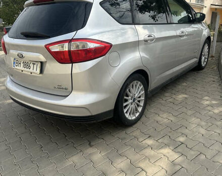 Серый Форд Си-Макс, объемом двигателя 2 л и пробегом 280 тыс. км за 10000 $, фото 5 на Automoto.ua