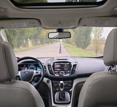 Форд Сі-Макс 2013 у Барышевке на Automoto.ua Сірий Форд Сі-Макс, об'ємом двигуна 2 л та пробігом 221 тис. км за 9500 $, фото 33 на Automoto.ua