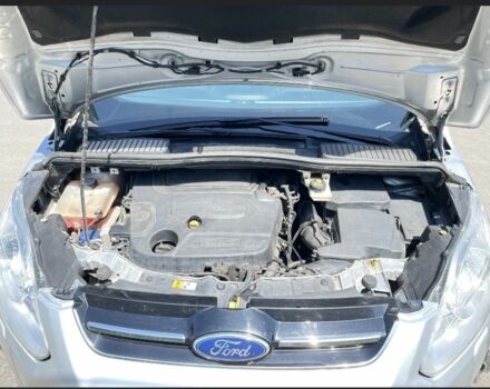 Серый Форд Си-Макс, объемом двигателя 2 л и пробегом 255 тыс. км за 7500 $, фото 4 на Automoto.ua